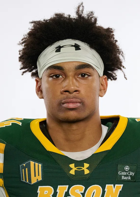 Kobe Russell, Football, undefined