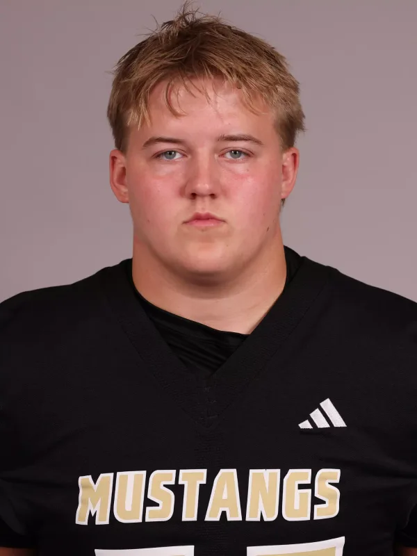Elijah Ahmann, Football, undefined