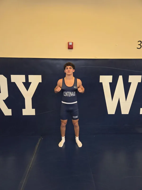 Christopher Cifelli, Wrestling, Centenary University
