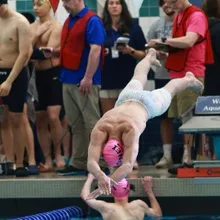 Anden Mertens, Swimming & Diving, Le Moyne College